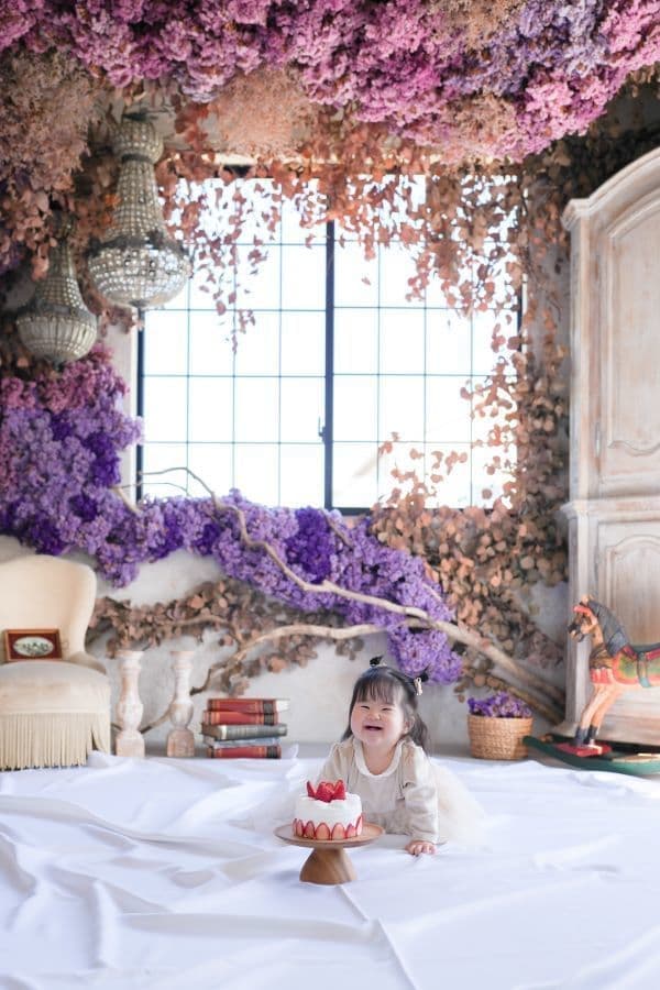 アンティークとケーキ