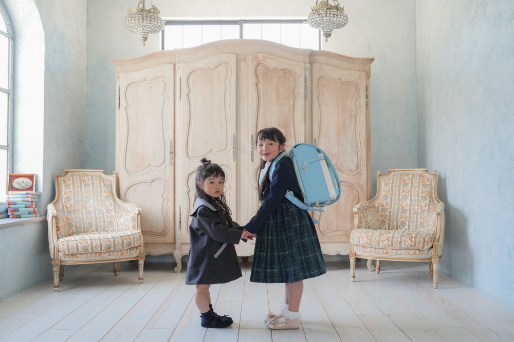 姉妹一緒に入学撮影